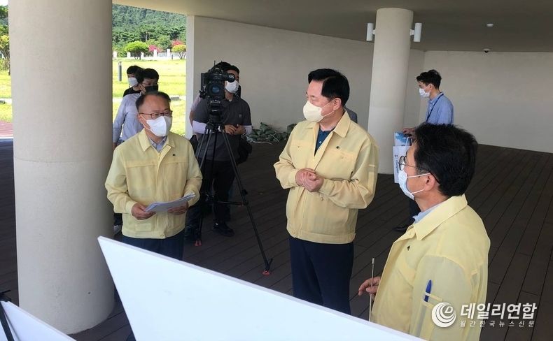 김두관 의원, 충남내포신도시방문(자료=김두관 의원실)