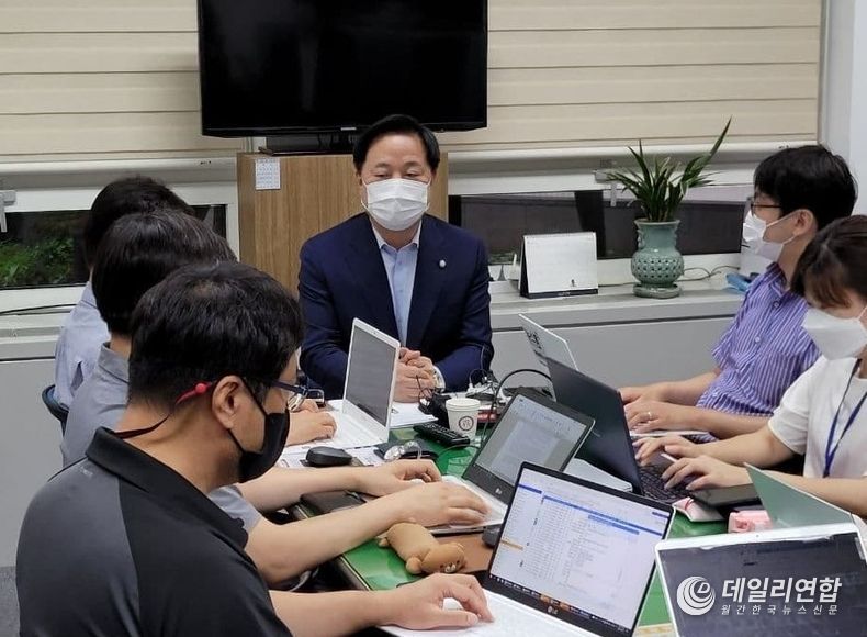 사진=김두관 후보 대전시의회기자간담회