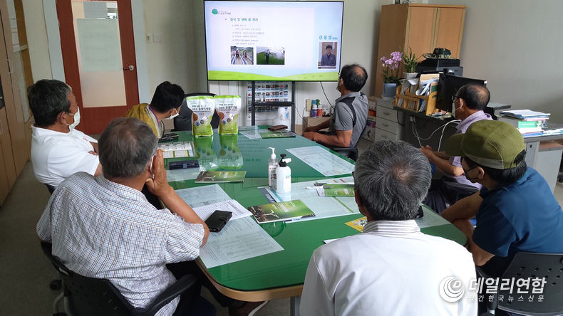영상으로 배우는 재배기술교육(사진=순창군청)