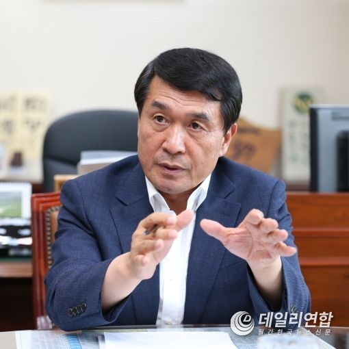박성일 완주군수(사진=완주군청)