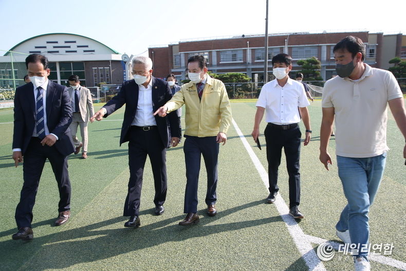 사진=전북도의회 송지용 의장과 김정수 예산결산특별위원회 위원장 현장을 방문