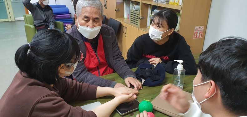 사진=전라북도장애인복지관, ‘재활, 함께하는 동행’ 맞춤형 재활운동교실 프로그램 진행