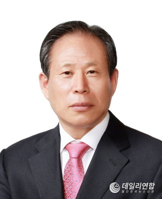 잔라와 자유포럼 상임 대표