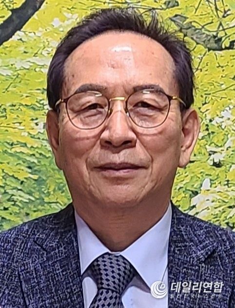 미래교육포럼 대표/ 충북대학교 명예교수