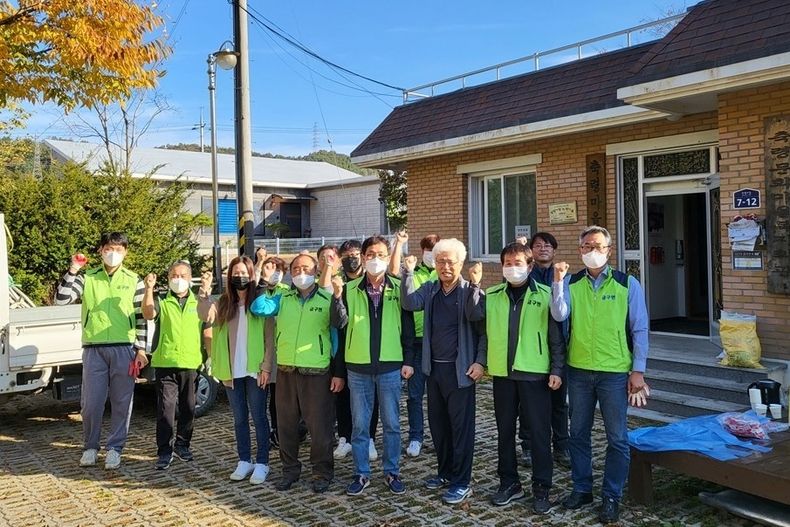 사진= 김제시 금구면 복지기동대 봉사사진