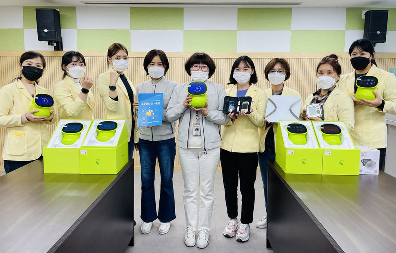 AI. IOT 어르신 건강관리 만족(사진=순창군청)