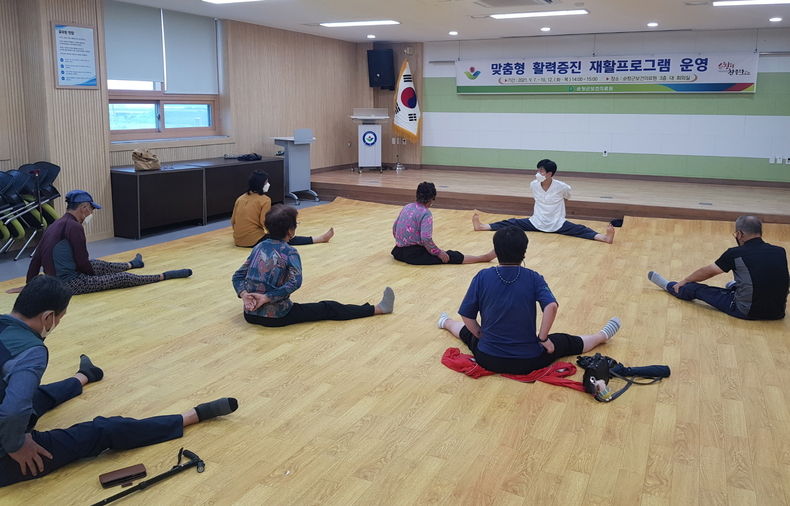 재활운동교실 마무리(사진=순창군청)