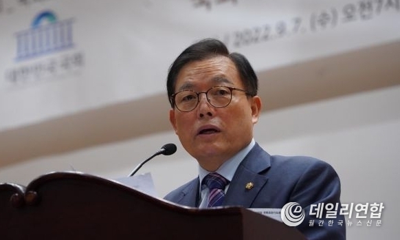 사진= 이채익국회의원 국회조찬기도회 신임회장 