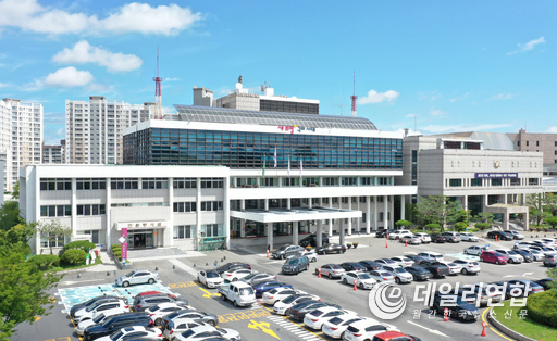 구미시청 전경.