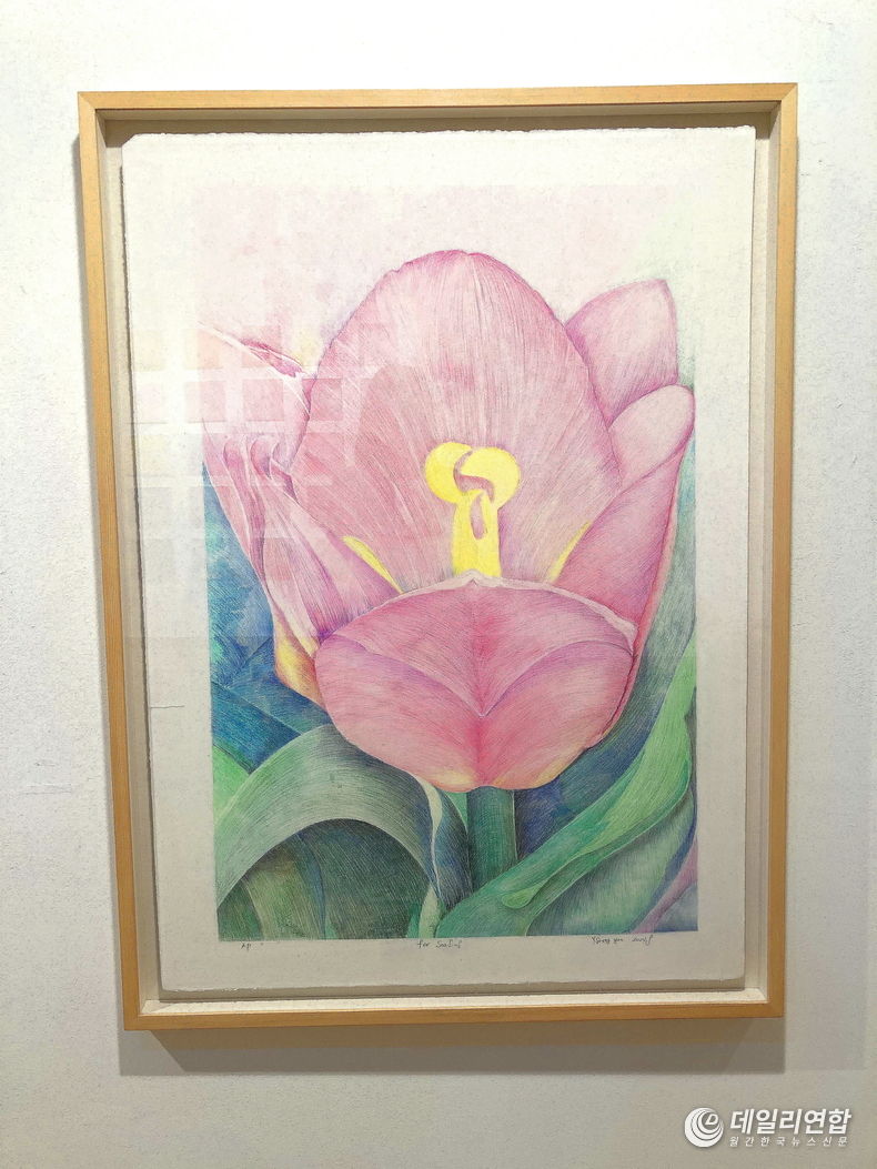 4월 22일부터 26일까지 홍익대학교 문헌관 4층 현대미술관에서는 석사학위 청구를 위한 특별한 전시회가 열리고 있다. 