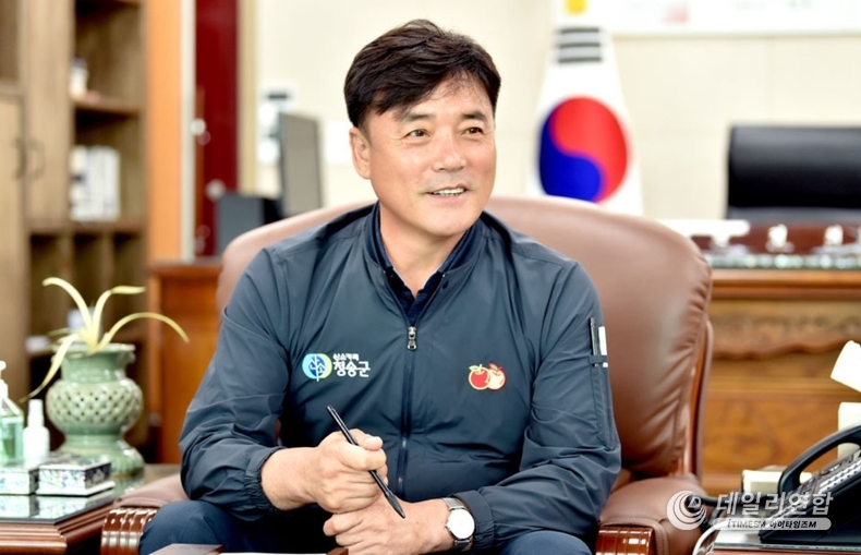 윤경희 청송군수. /사진=청송군청