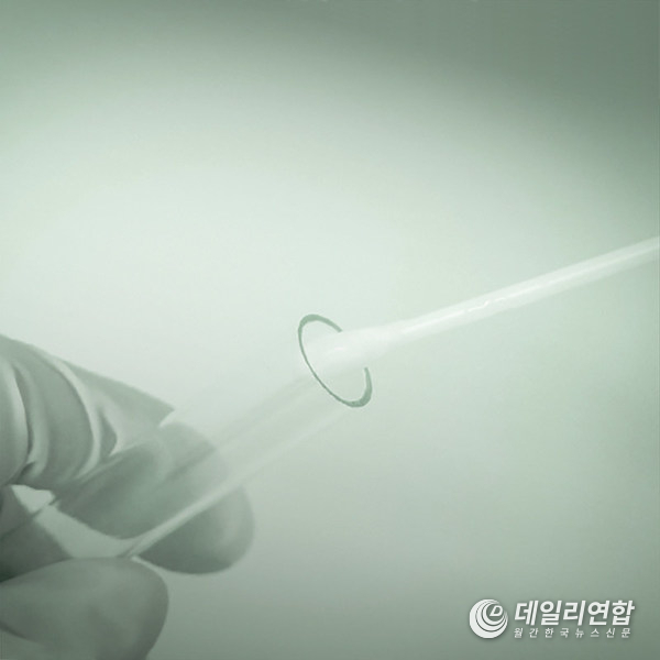 DNA/RNA Shield™ Inactivating Transport Medium (ITM) completely inactivated Monkeypox virus isolates. DNA/RNA Shield™ Inactivating Transport Medium (ITM) completely inactivated Monkeypox virus isolates.