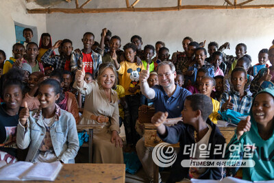 An estimated 9 million children are out-of-school across Ethiopia today due to ongoing violence, climate-induced disasters and widespread forced displacement. An estimated 9 million children are out-of-school across Ethiopia today due to ongoing violence, climate-induced disasters and widespread forced displacement.