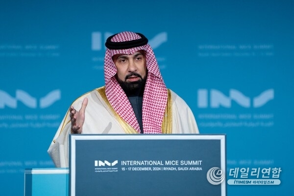 His Excellency Fahd AlRasheed, Chairman of the Board of Directors, Saudi Conventions and Exhibitions General Authority during the opening day of the International MICE Summit. His Excellency Fahd AlRasheed, Chairman of the Board of Directors, Saudi Conventions and Exhibitions General Authority during the opening day of the International MICE Summit.