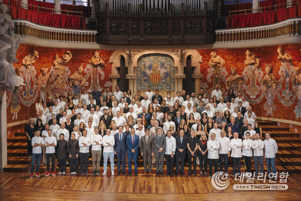 Around one hundred Michelin-starred chefs and traditional cuisine chefs vindicate Catalonia as the region with the best gastronomy in the world.Photo credit: Arnau Carbonell Around one hundred Michelin-starred chefs and traditional cuisine chefs vindicate Catalonia as the region with the best gastronomy in the world.Photo credit: Arnau Carbonell