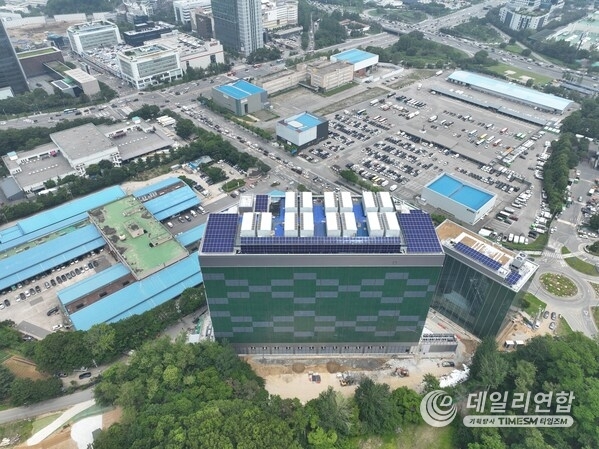 Empyrion Digital Gangnam Data Centre