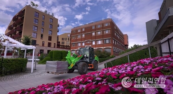 LiuGong Launches E-Intelligence Brand