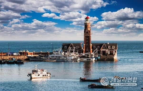 Amazing view of Dalian, Northeast China's Liaoning province [Photo by Chen Fengxiao/provided to chinaservicesinfo.com]