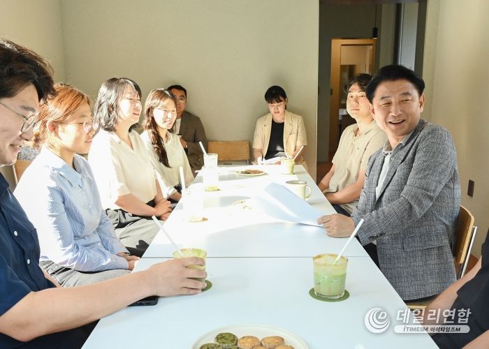 무지개까페 이미지