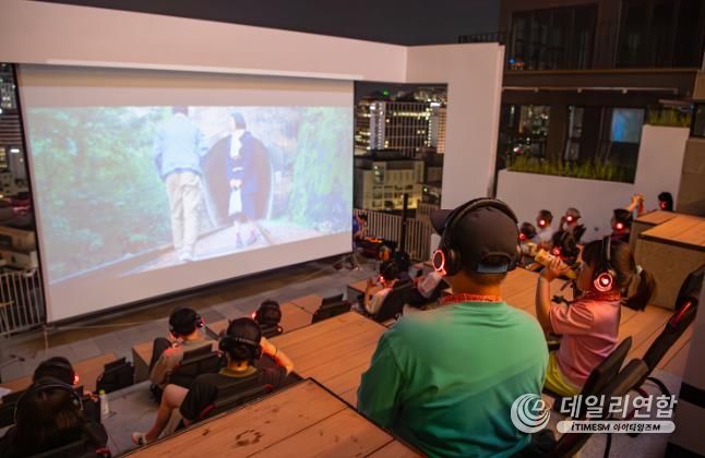 동구 북항의 풍경과 영화를 한눈에! 「168 더 데크」준공식 개최