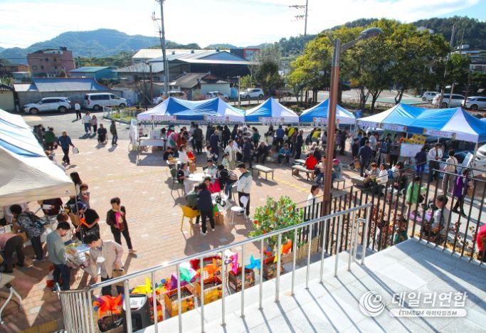 산엔청복지관, 모두의 놀이터 성황 체험·공연 등 프로그램