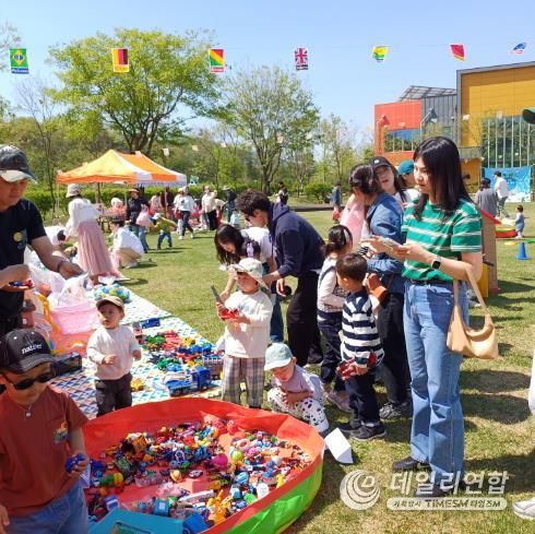 거창군, ‘아이키움 행복나눔 장터’ 성황리 개최