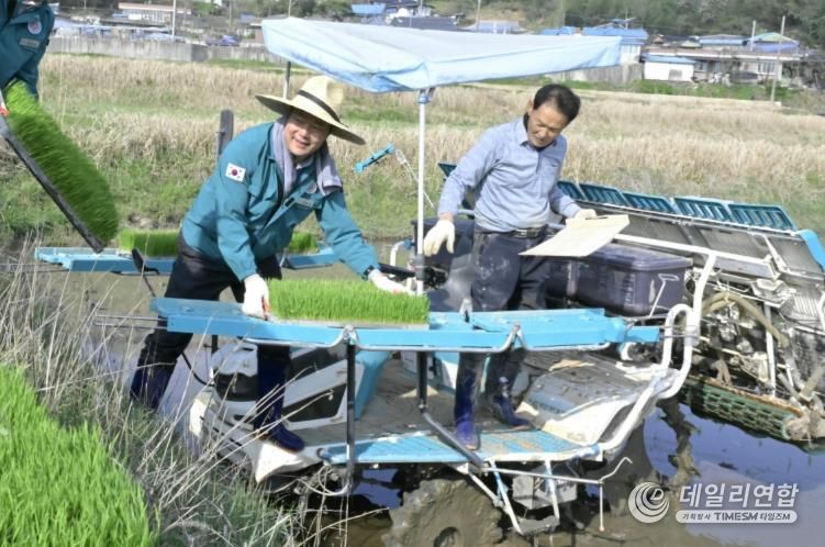 순창군, 기본형 공익직불금 신청 접수“5월 30일까지 서두르세요!”