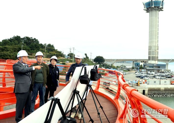 칠산타워 주변 관광자원 개발사업 현장 방문”