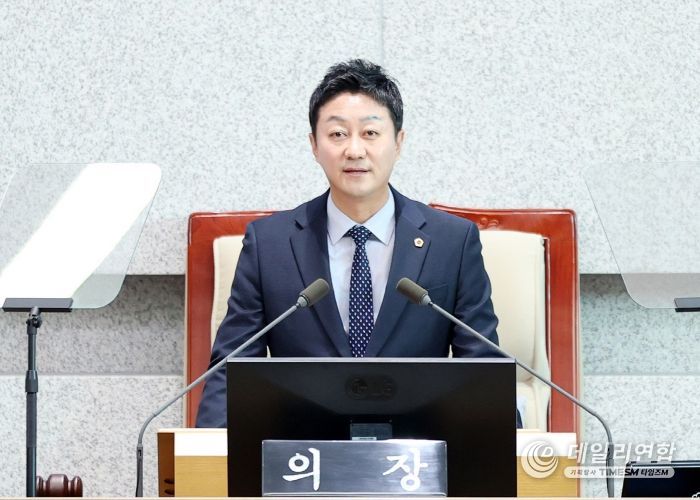 김진경 의장, 제387회 정례회 개회 “마지막 행감 및 새해 예산안 심의, 끝까지 책임지는 의정” 당부