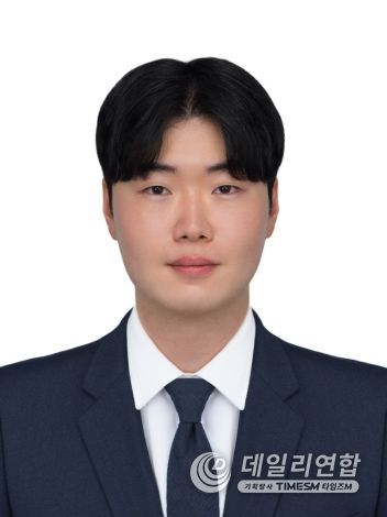 경상국립대학교(GNU) IT공과대학 메카트로닉스공학과 석사과정 차재훈 씨가 11월 19~21일 부산 아르피나 호텔에서 열린 ‘2025년 대한전기학회 전기기기 및 에너지변환시스템 추계학술대회’에서 우수논문상을 수상했다.