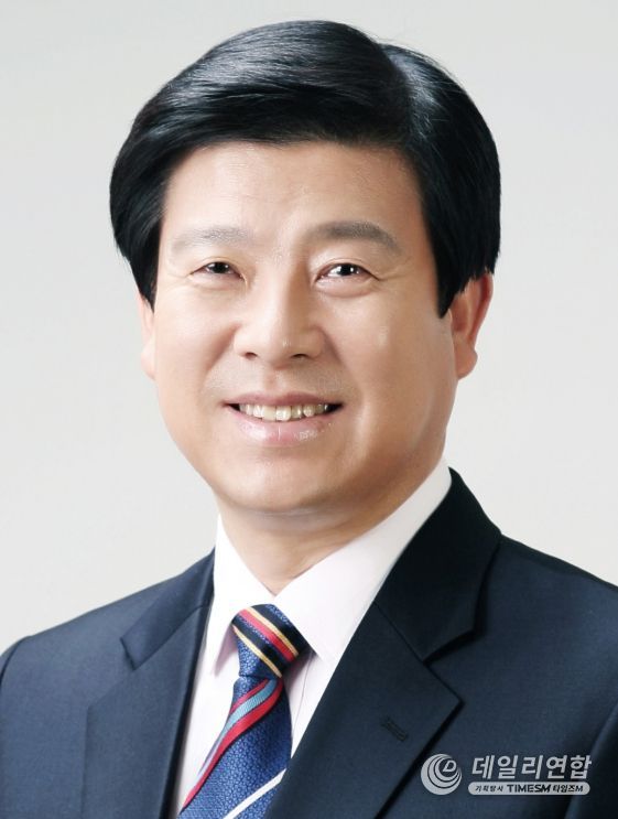 박범인 금산군수