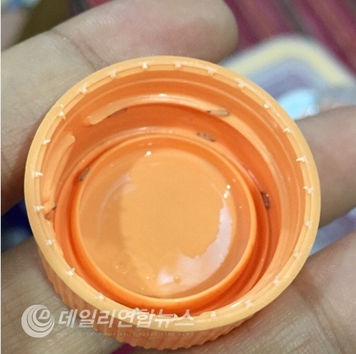 사진 : 구더기 액상분유 <온라인 커뮤니티>